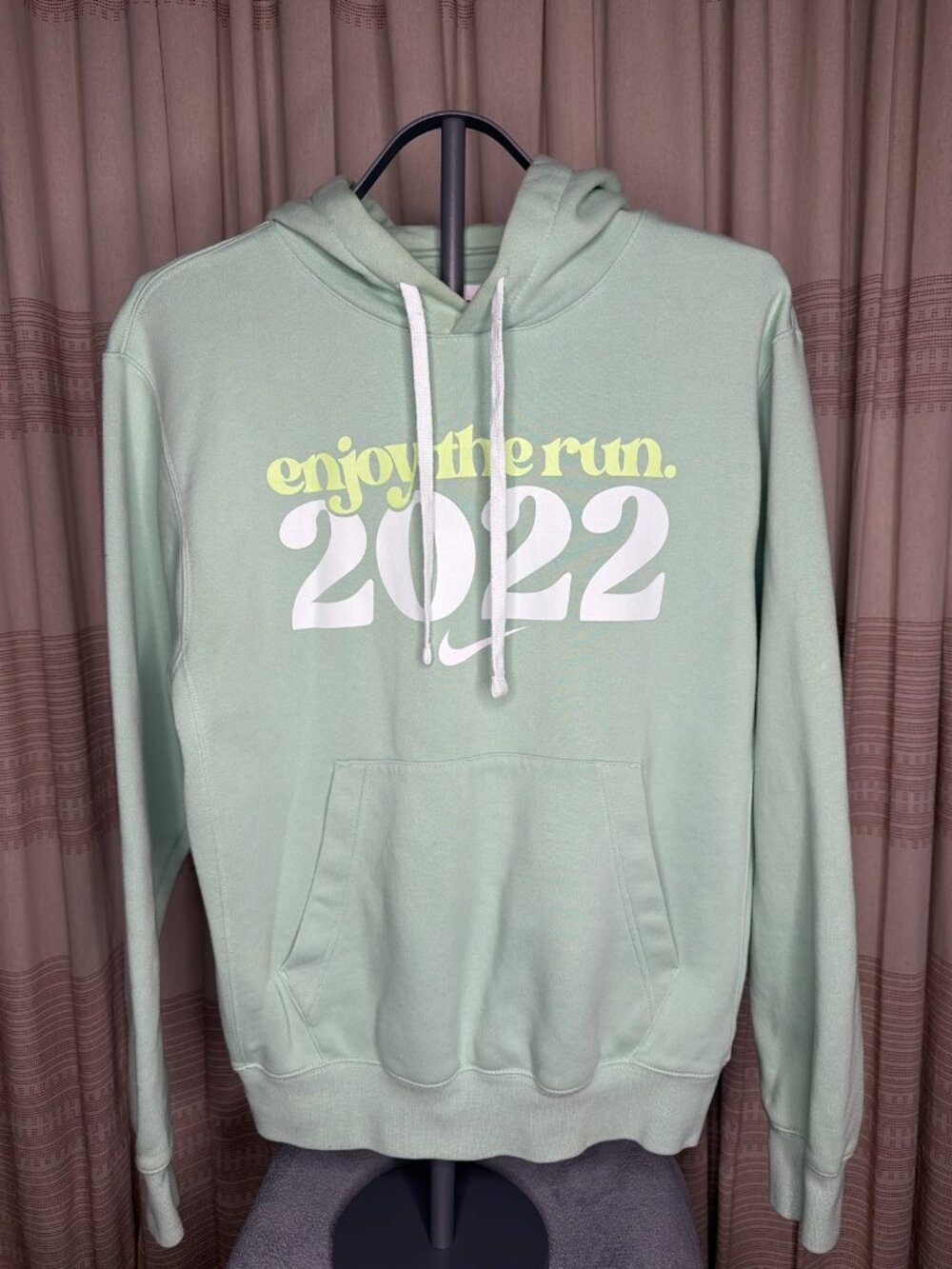 Nike 2022 Chicago Marathon Enjoy The Run Hoodie Mint Green Men's S